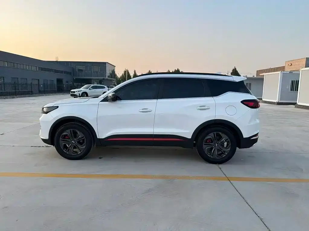 Chery Tiggo 7 — фото 4