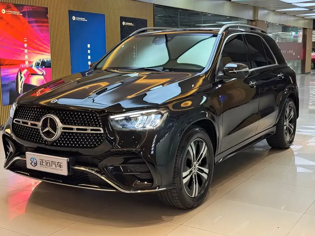 Mercedes-Benz GLE — фото 1