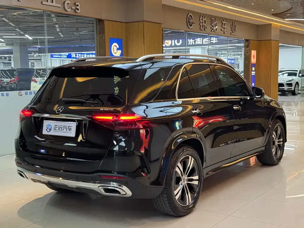 Mercedes-Benz GLE — фото 7