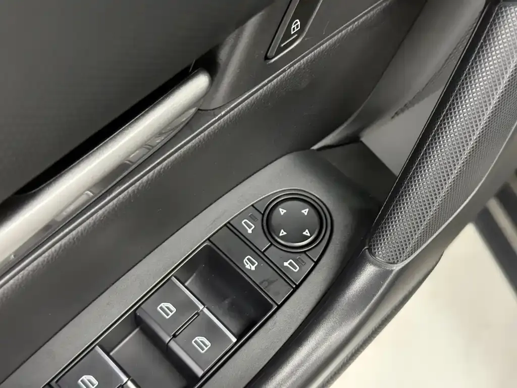 Mazda CX-50 2023 из CN, фото 7