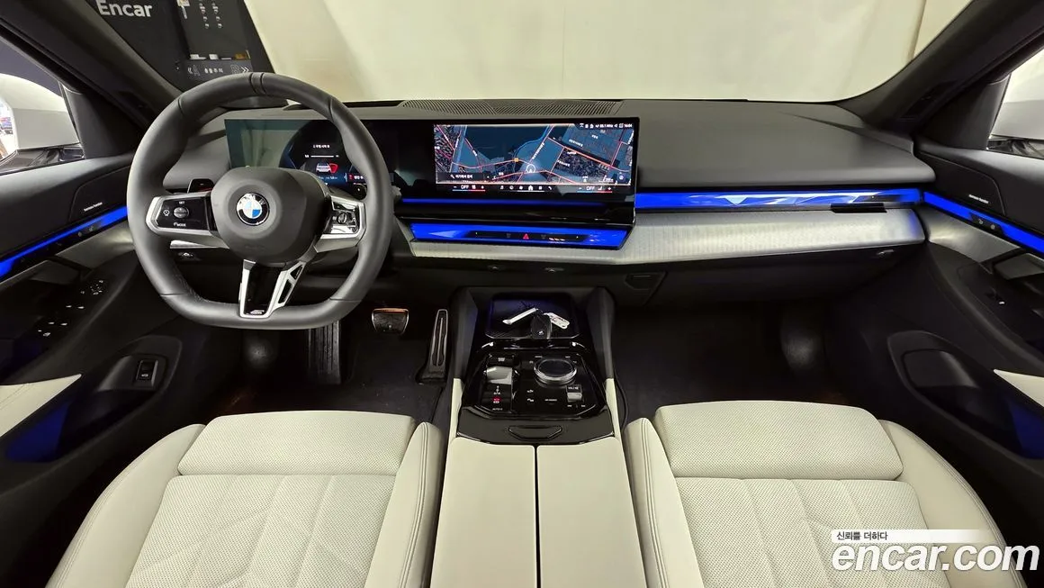 BMW 5-Series — фото 10