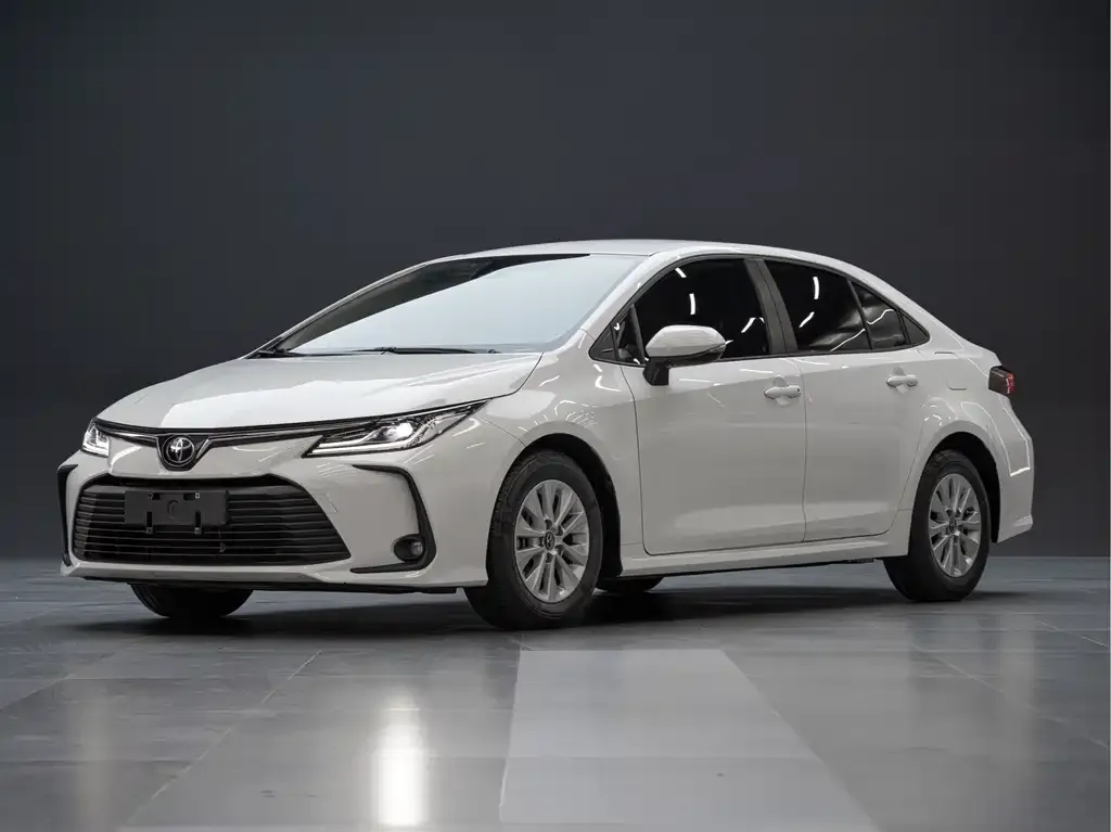 Toyota Corolla 2022 из CN, фото 1