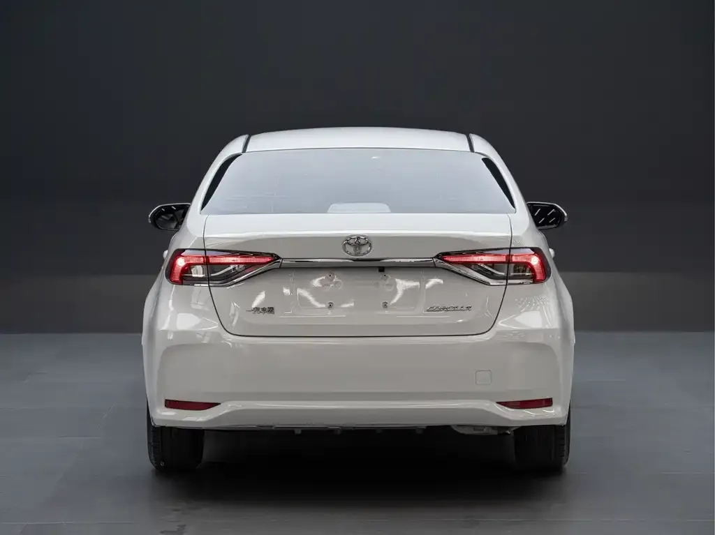 Toyota Corolla 2022 из CN, фото 9