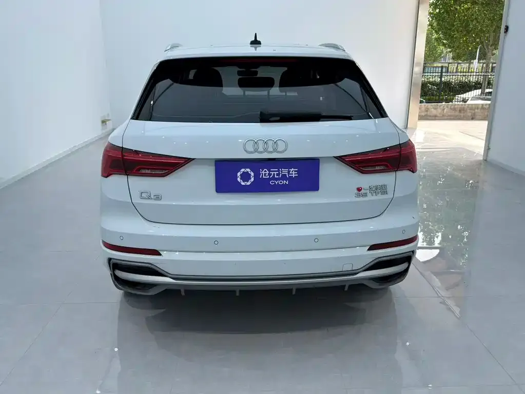 Audi Q3 2022 из CN, фото 3