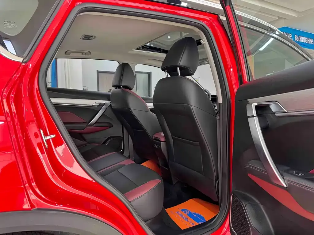 Geely Binyue 2021 из CN, фото 3