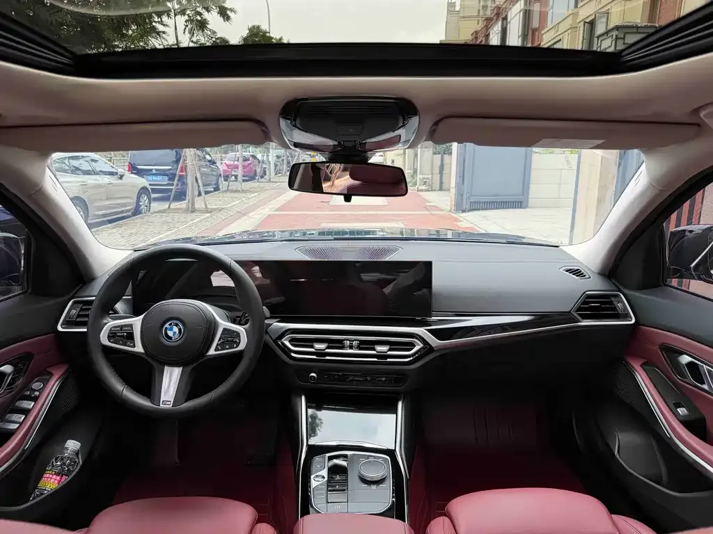 BMW i3 — фото 8