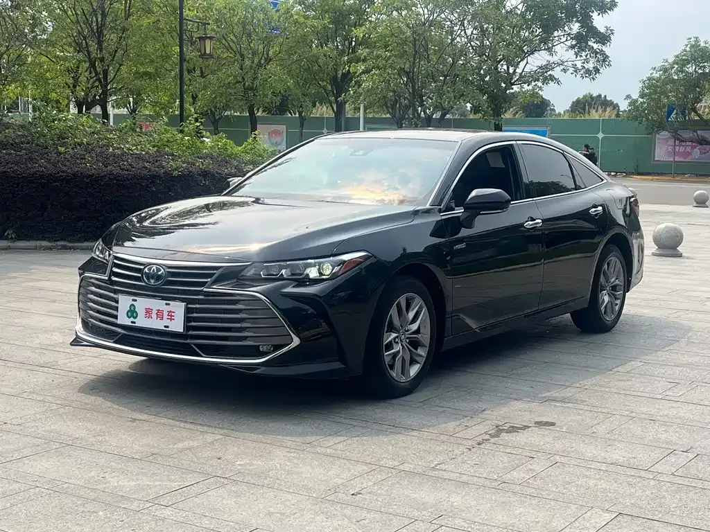Toyota Avalon 2022 из CN, фото 1