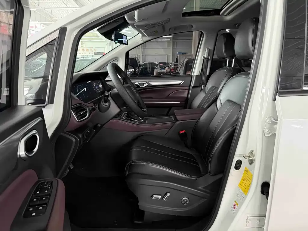 GAC Motor Trumpchi M6 2022 из CN, фото 10