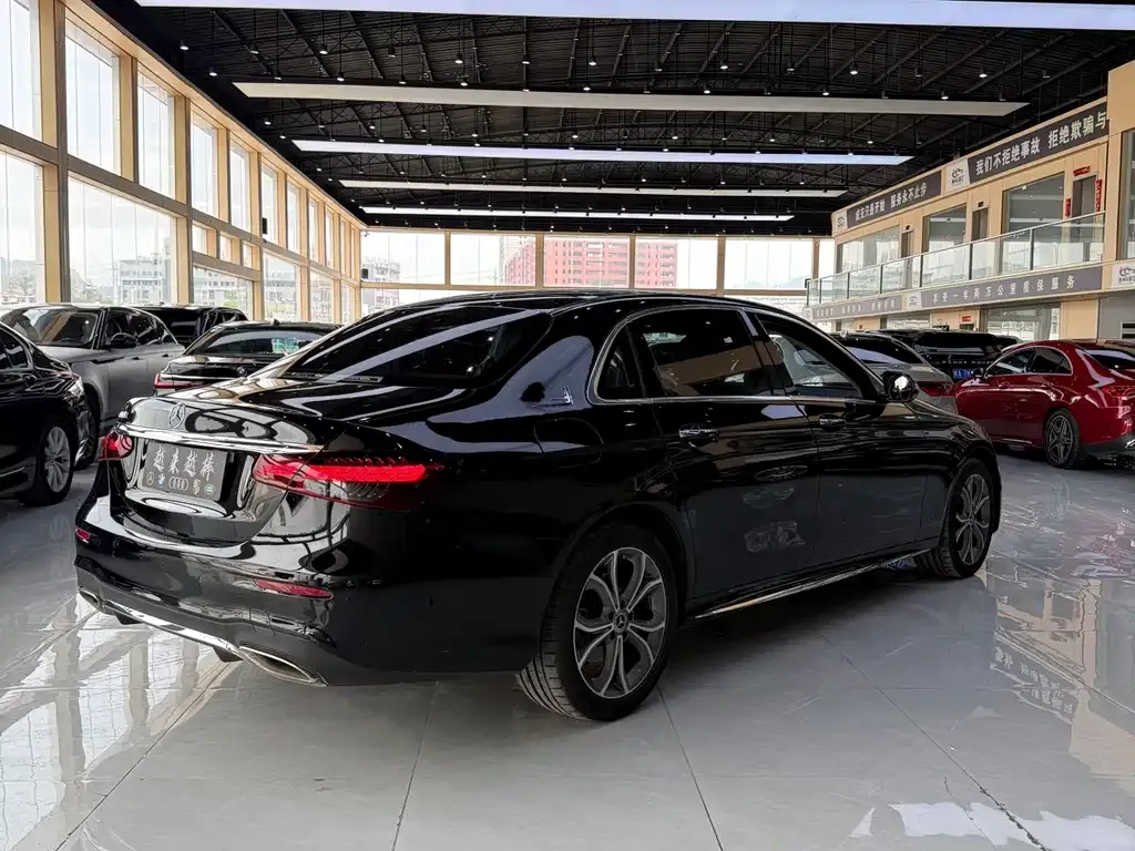Mercedes-Benz E-Class 2022 из CN, фото 7