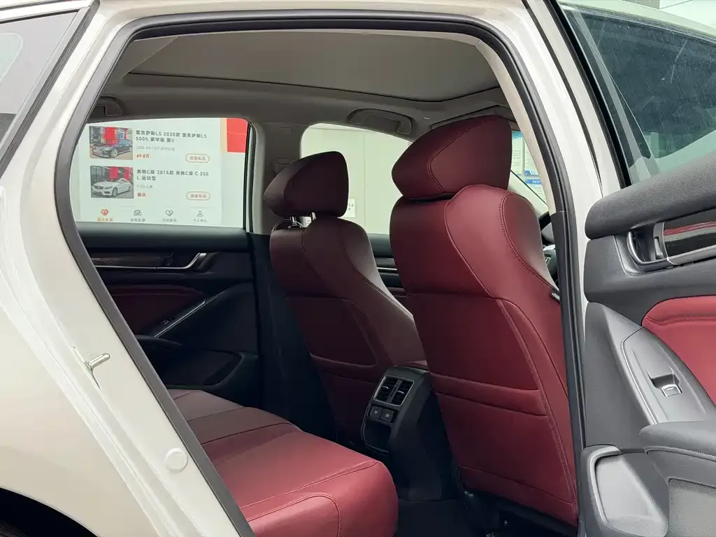 Honda Accord — фото 3