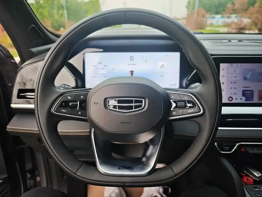 Geely Xingyue L 2024 из CN, фото 4