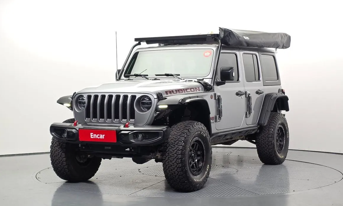 Jeep Wrangler — фото 1