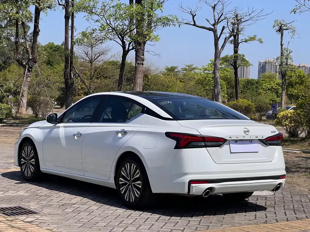 Nissan Teana 2023 из CN, фото 10