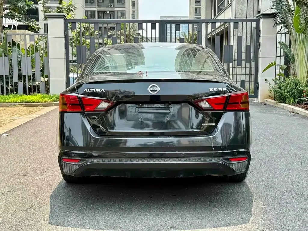 Nissan Teana 2021 из CN, фото 4