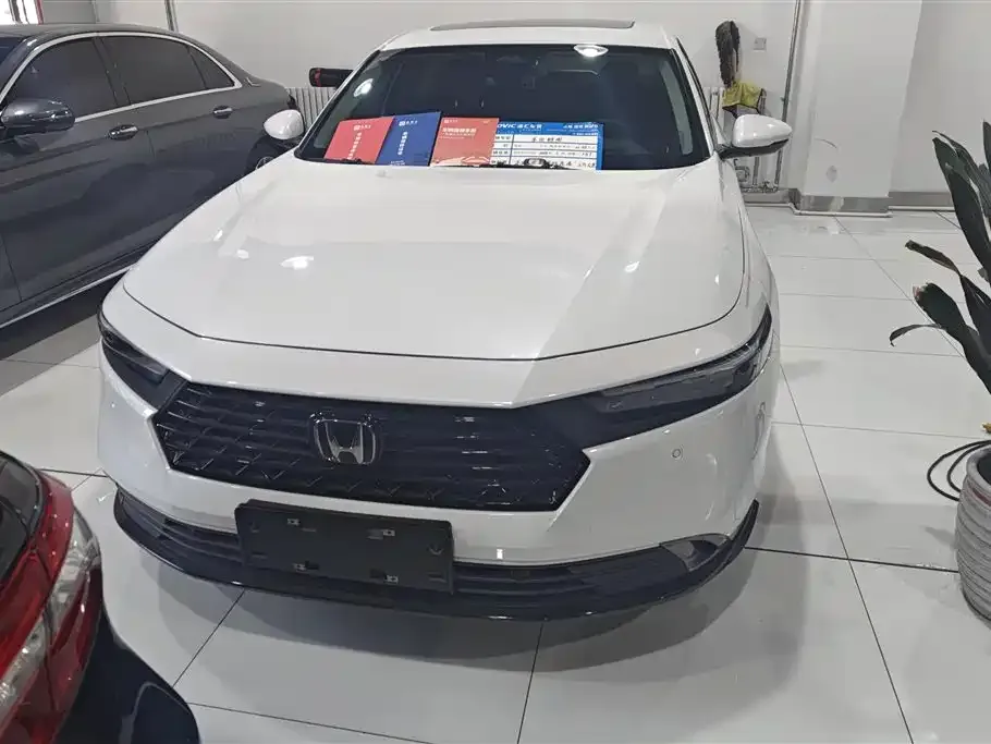 Honda Accord 2024 из CN, фото 2