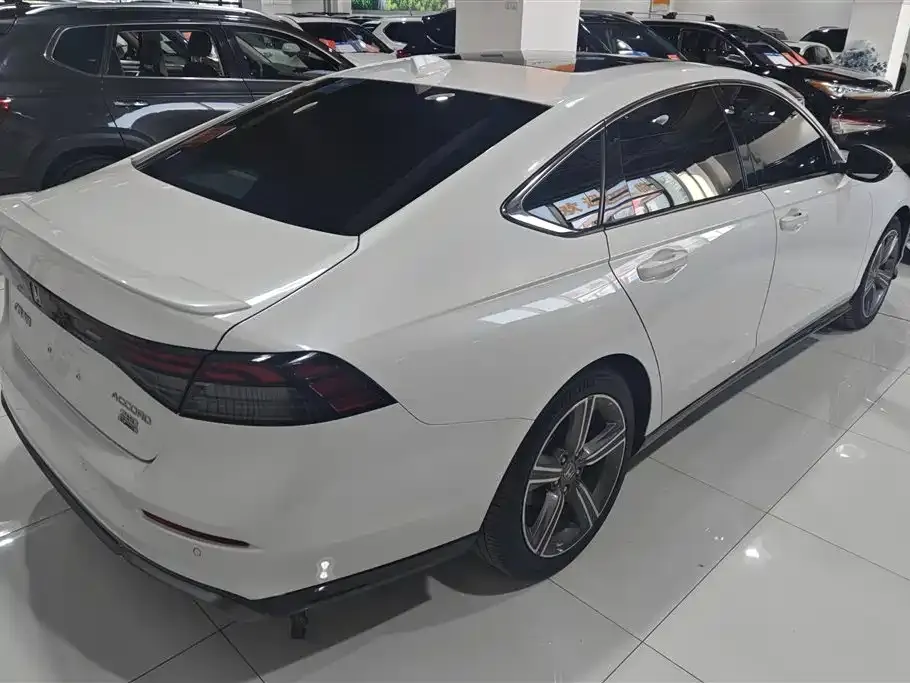 Honda Accord 2024 из CN, фото 5