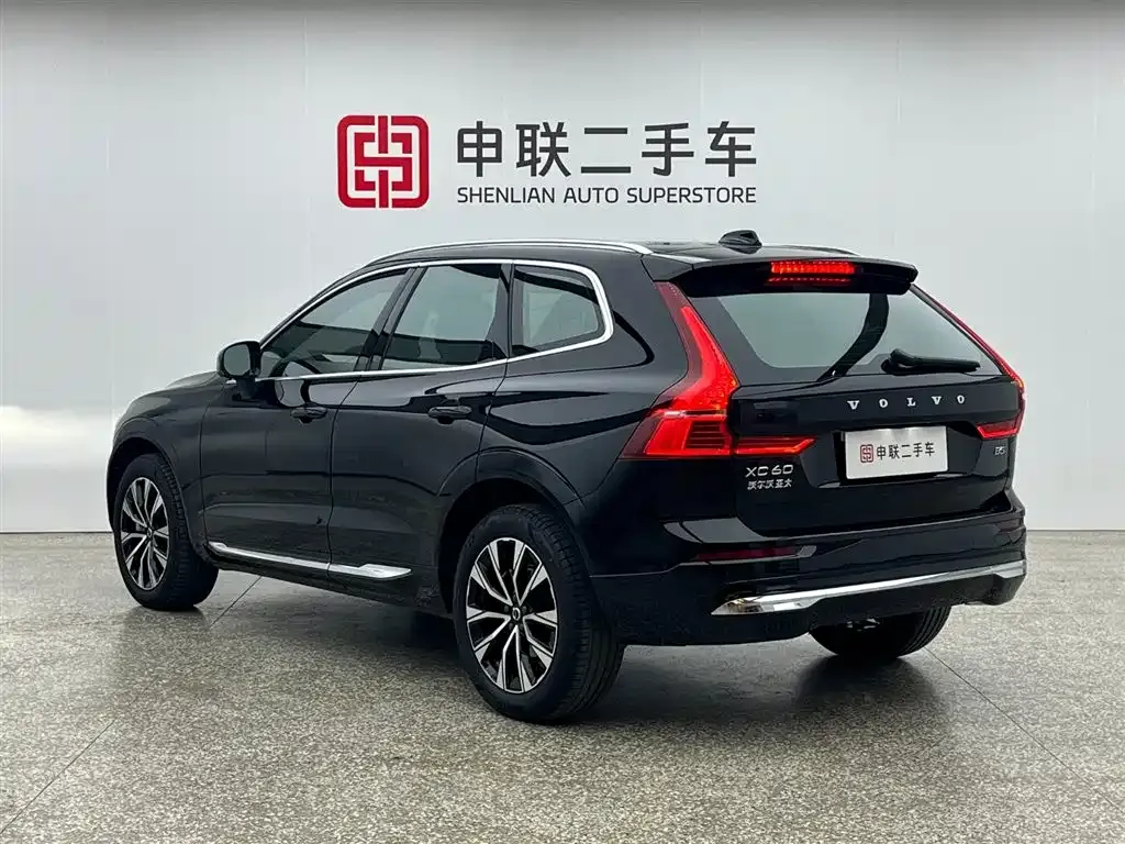 Volvo XC60 2024 из CN, фото 10