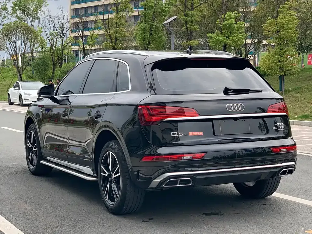 Audi Q5L 2025 из CN, фото 4