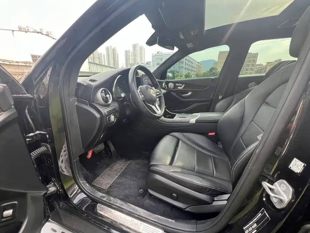 Mercedes-Benz GLC 2021 из CN, фото 2