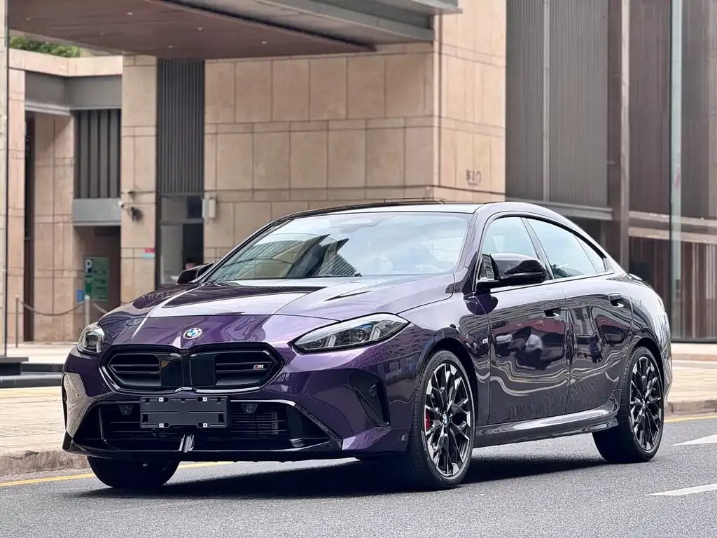 BMW M235L