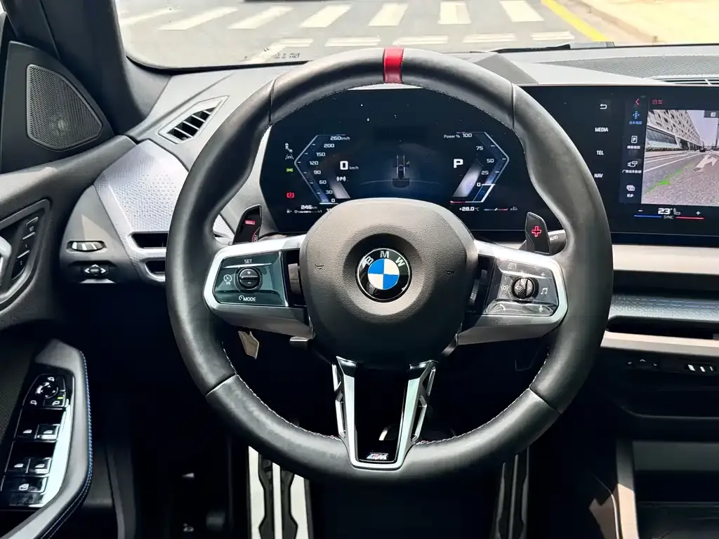 BMW M235L 2025 из CN, фото 3