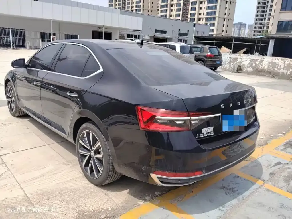 Skoda Superb 2024 из CN, фото 4
