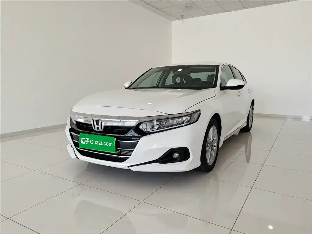 Honda Accord — фото 9