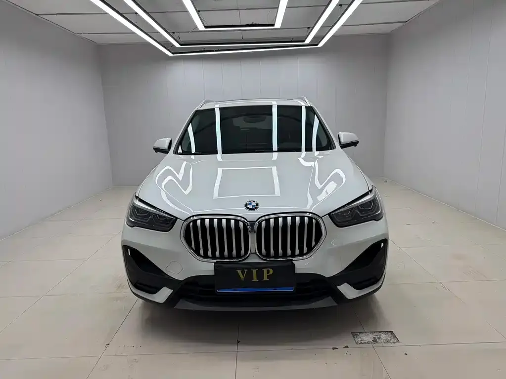 BMW X1 — фото 6