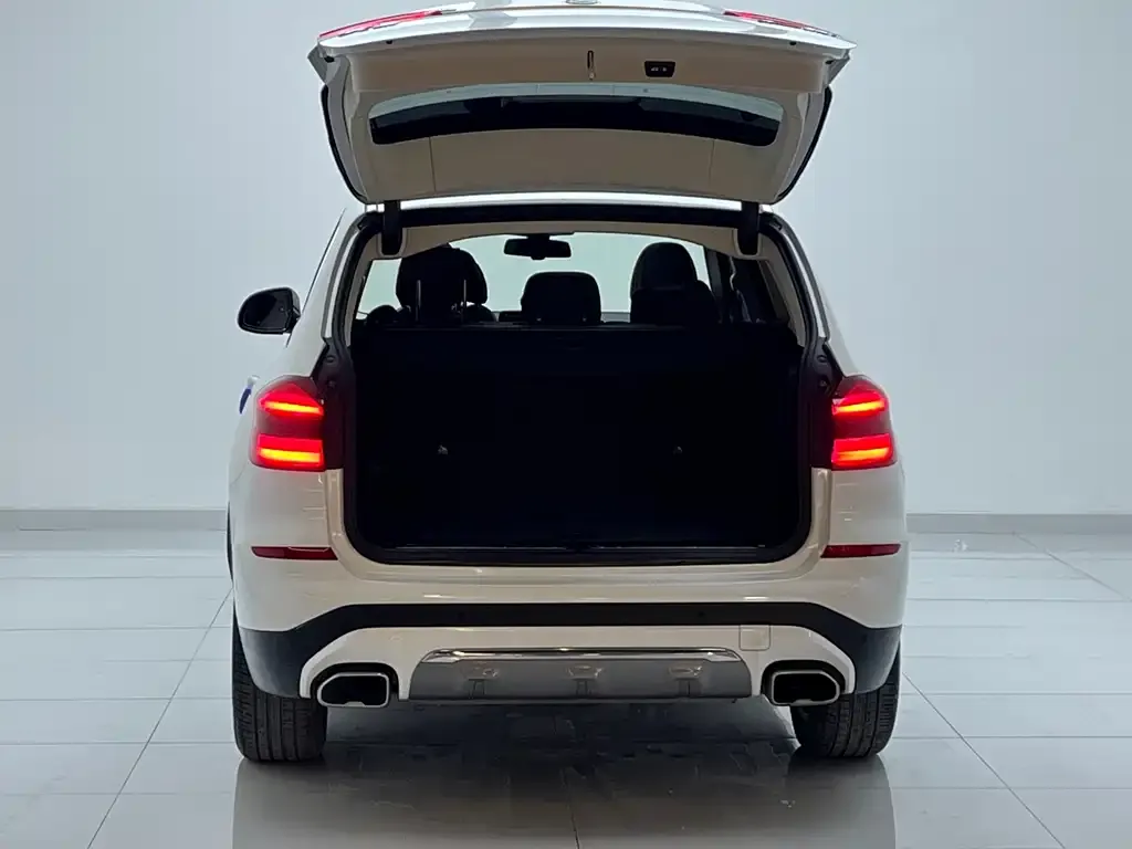 BMW X3 — фото 2