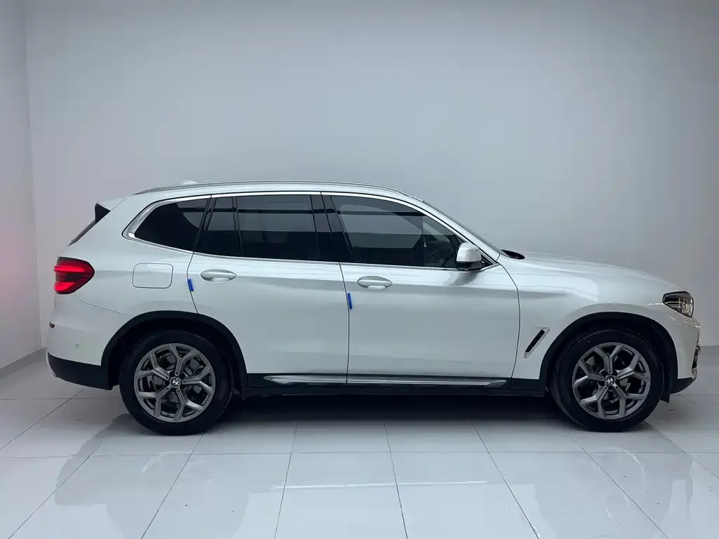 BMW X3 — фото 3