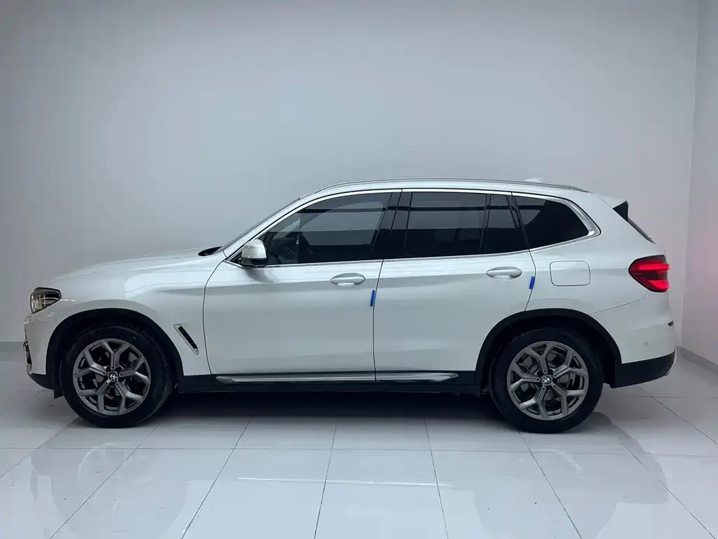 BMW X3 — фото 4