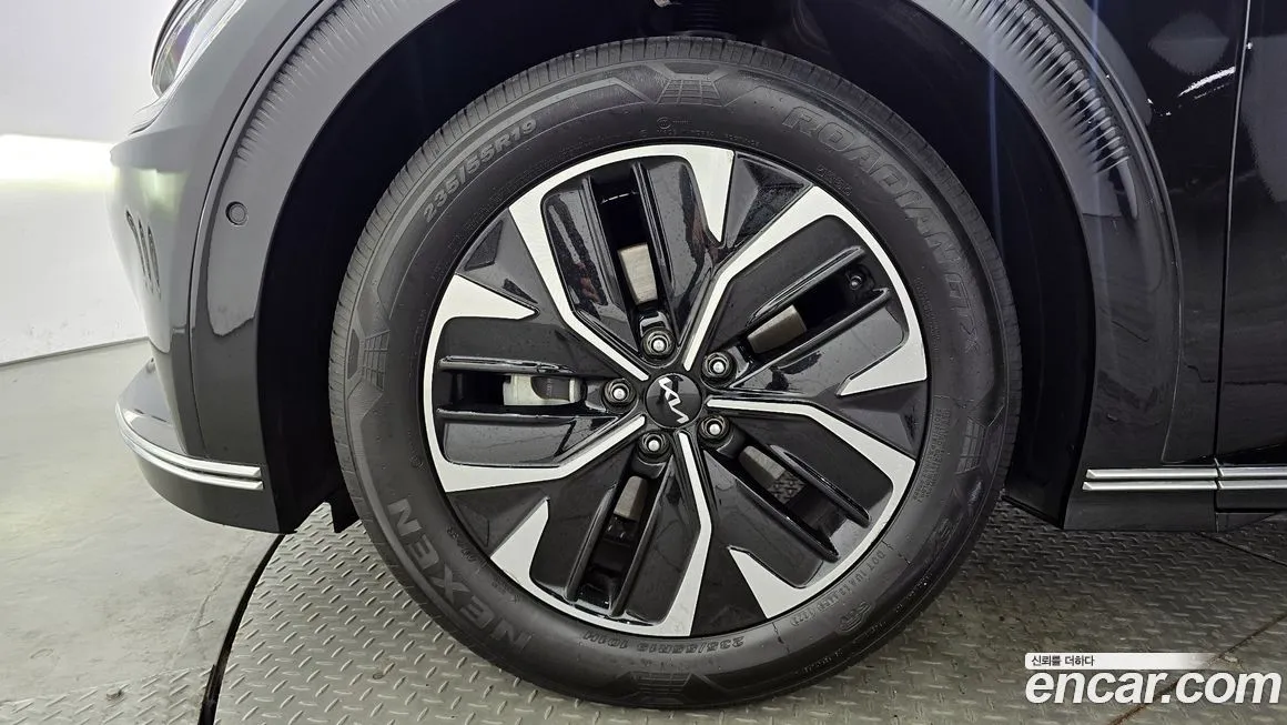 Kia EV6 2023 из KR, фото 7