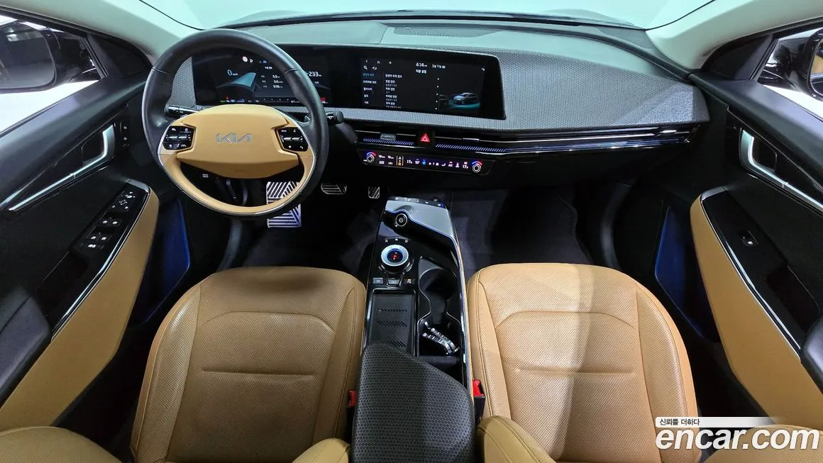 Kia EV6 2023 из KR, фото 10