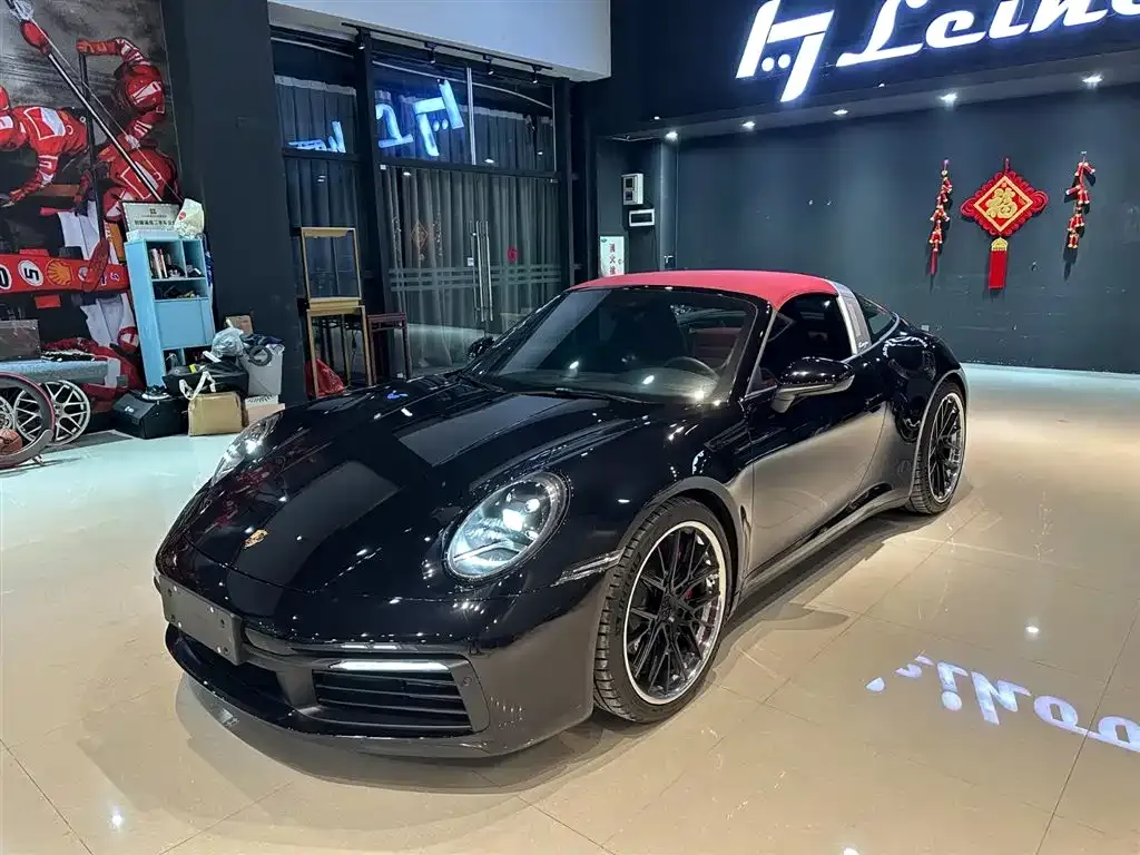Porsche 911 2024 из CN, фото 1