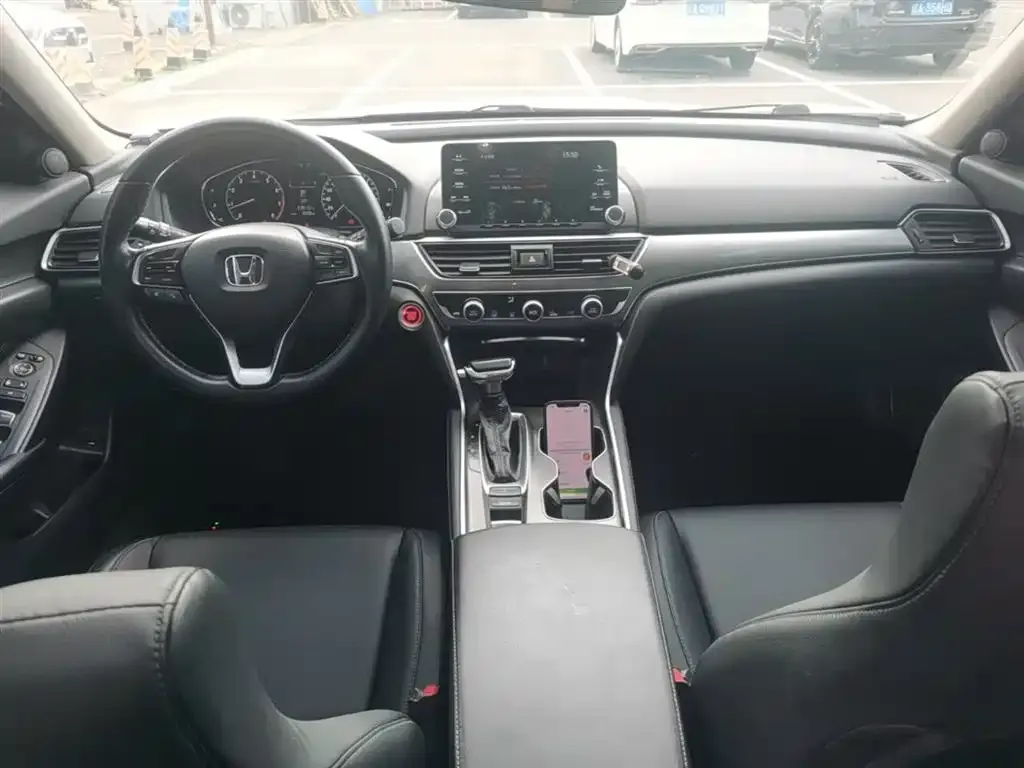 Honda Accord — фото 2