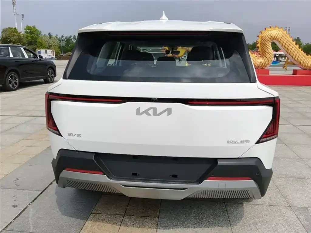 Kia EV5 2026 из CN, фото 4