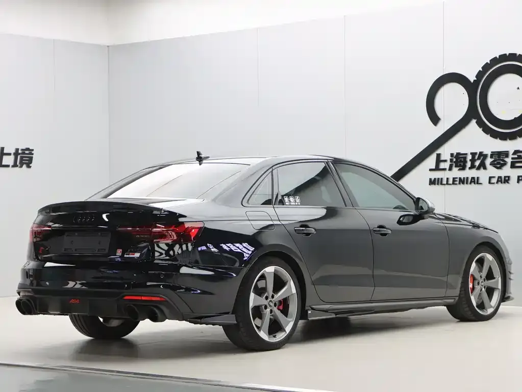 Audi S4 2023 из CN, фото 5