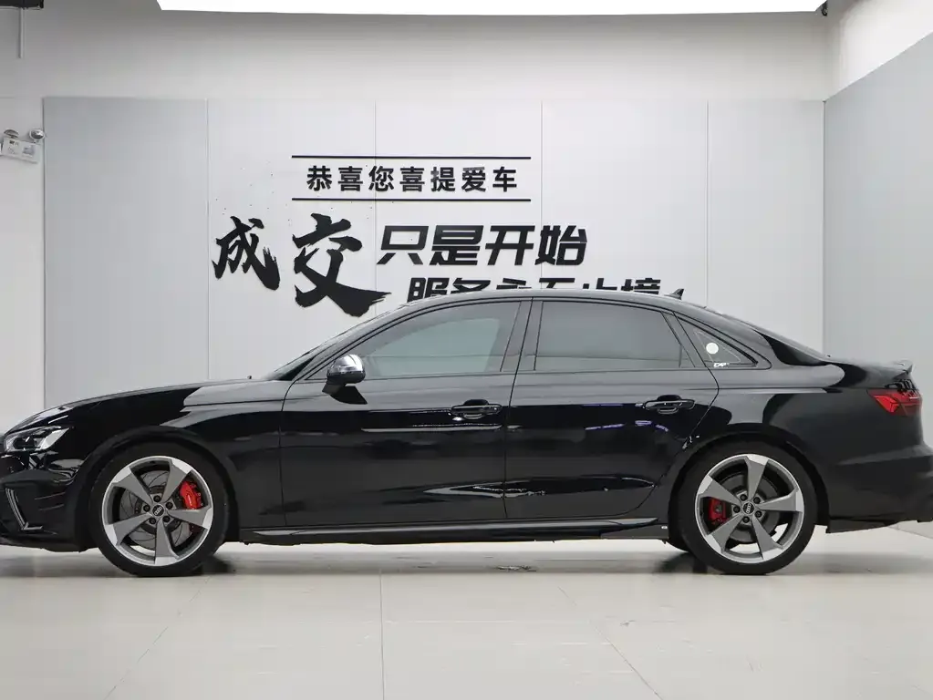 Audi S4 2023 из CN, фото 7