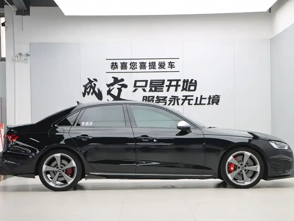 Audi S4 2023 из CN, фото 9