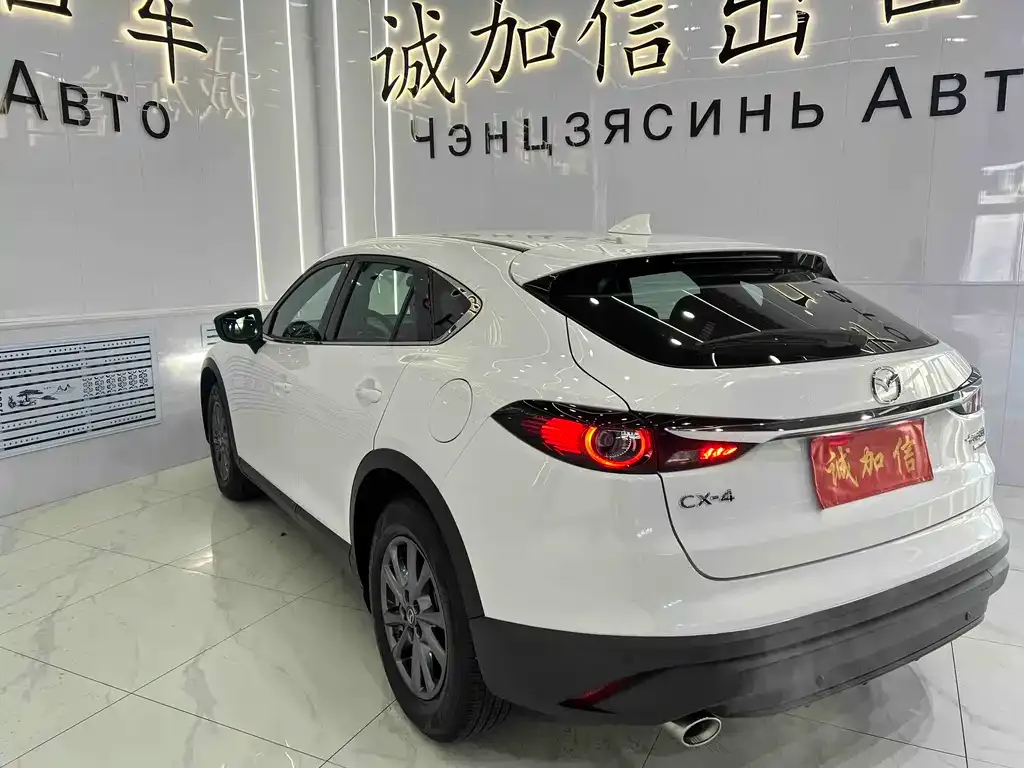 Mazda CX-4 — фото 9