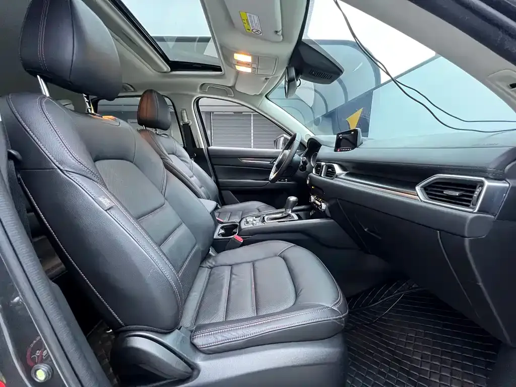 Mazda CX-5 2021 из CN, фото 9