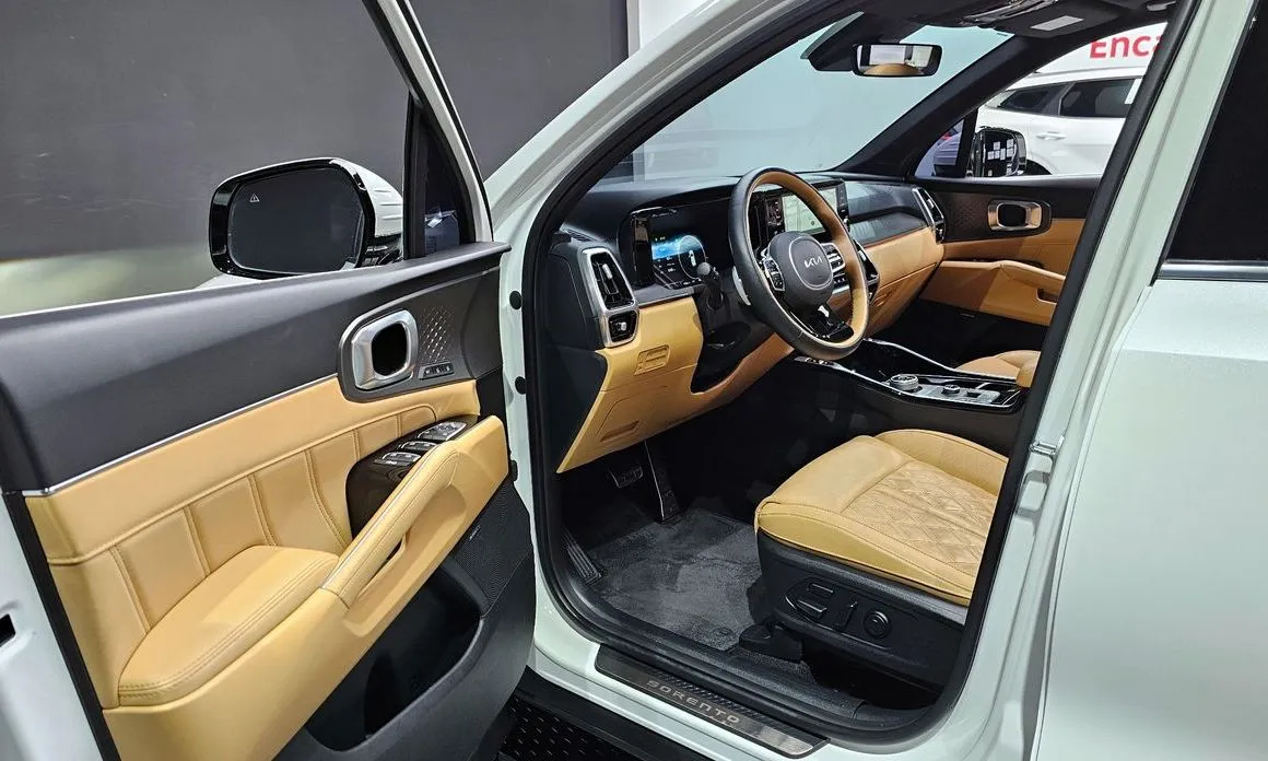Kia Sorento — фото 8