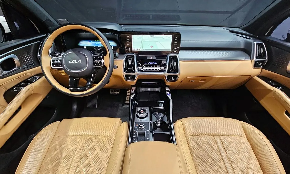 Kia Sorento — фото 10