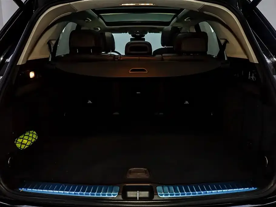 Mercedes-Benz GLE — фото 7