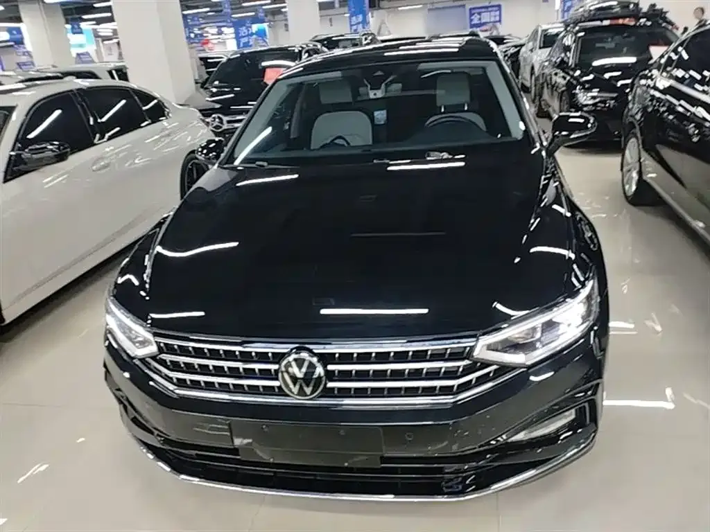 Volkswagen Magotan 2023 из CN, фото 8