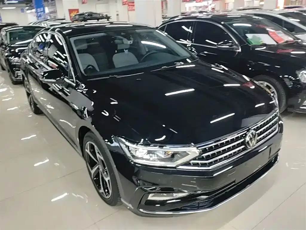 Volkswagen Magotan 2023 из CN, фото 2