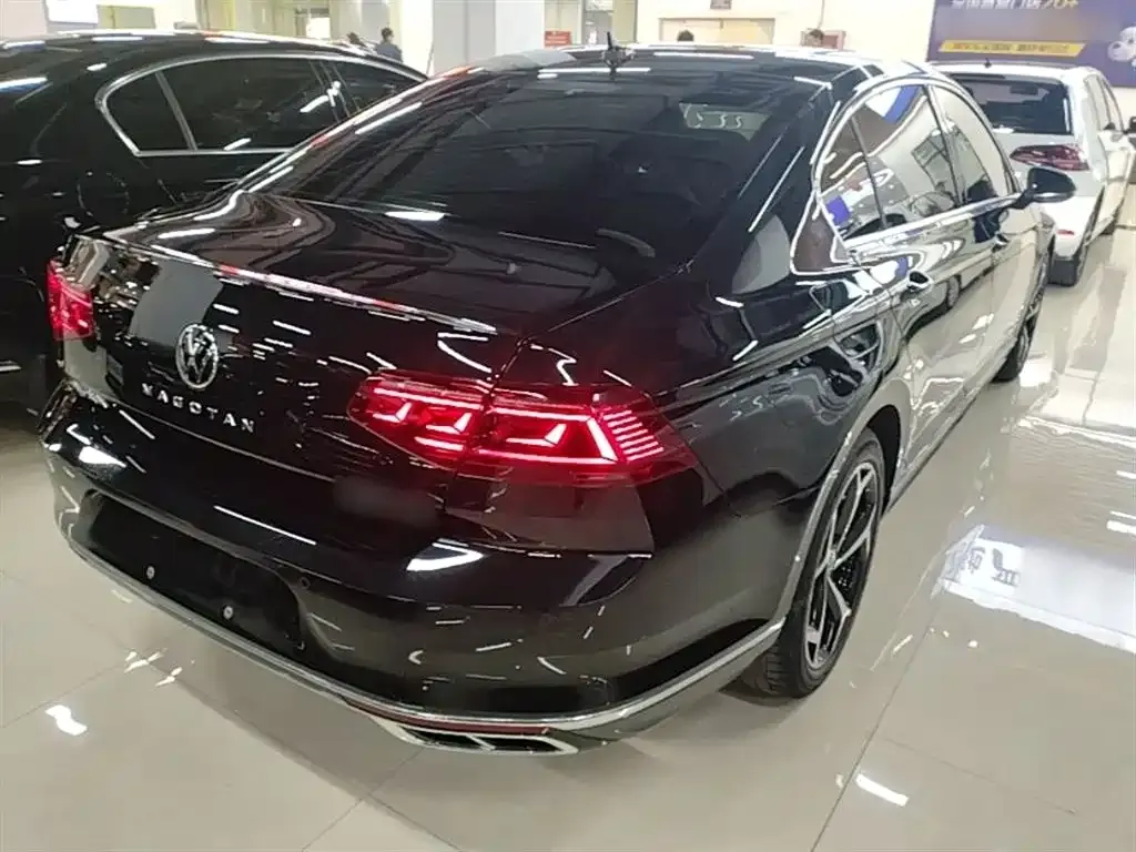 Volkswagen Magotan 2023 из CN, фото 10