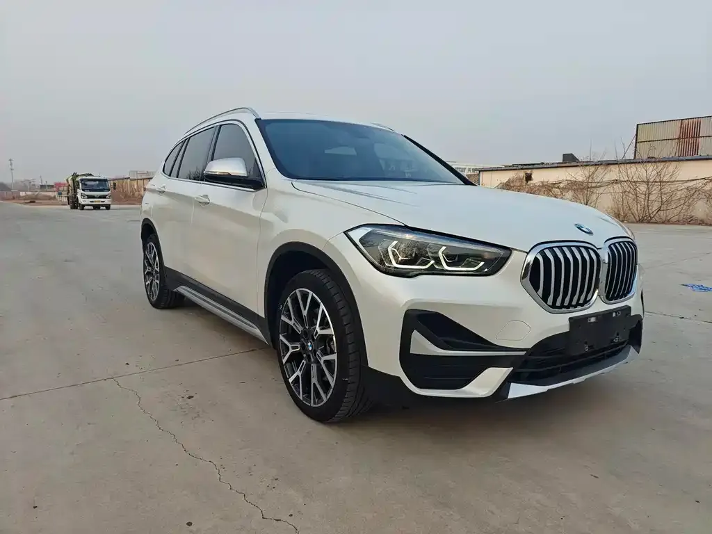 BMW X1 — фото 2
