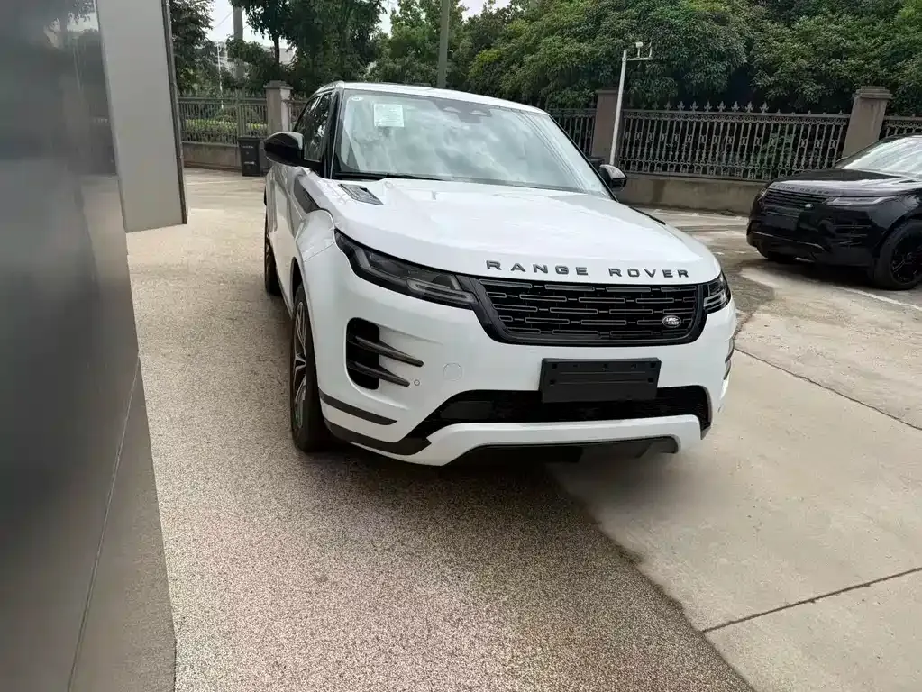 Land Rover Evoque — фото 1