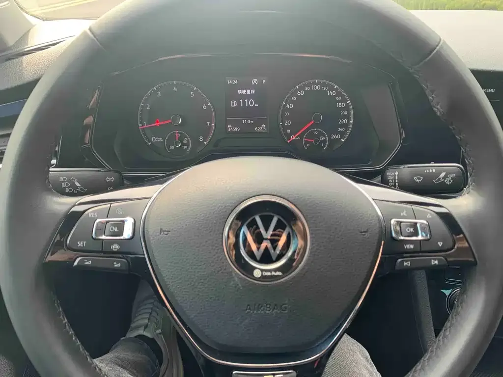 Volkswagen Bora 2022 из CN, фото 3